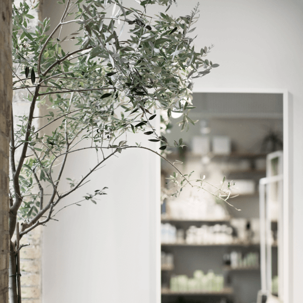 Frisør Pii salon | Book tid | Naturlig frisør